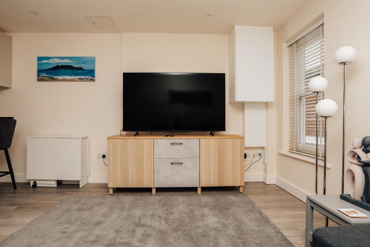 Henley Town Centre With Parking Apartamento Exterior foto