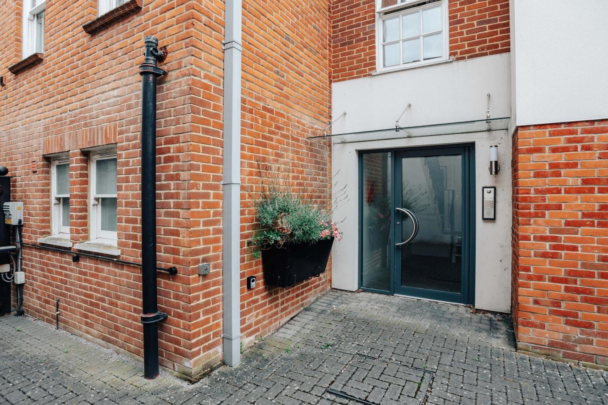 Henley Town Centre With Parking Apartamento Exterior foto